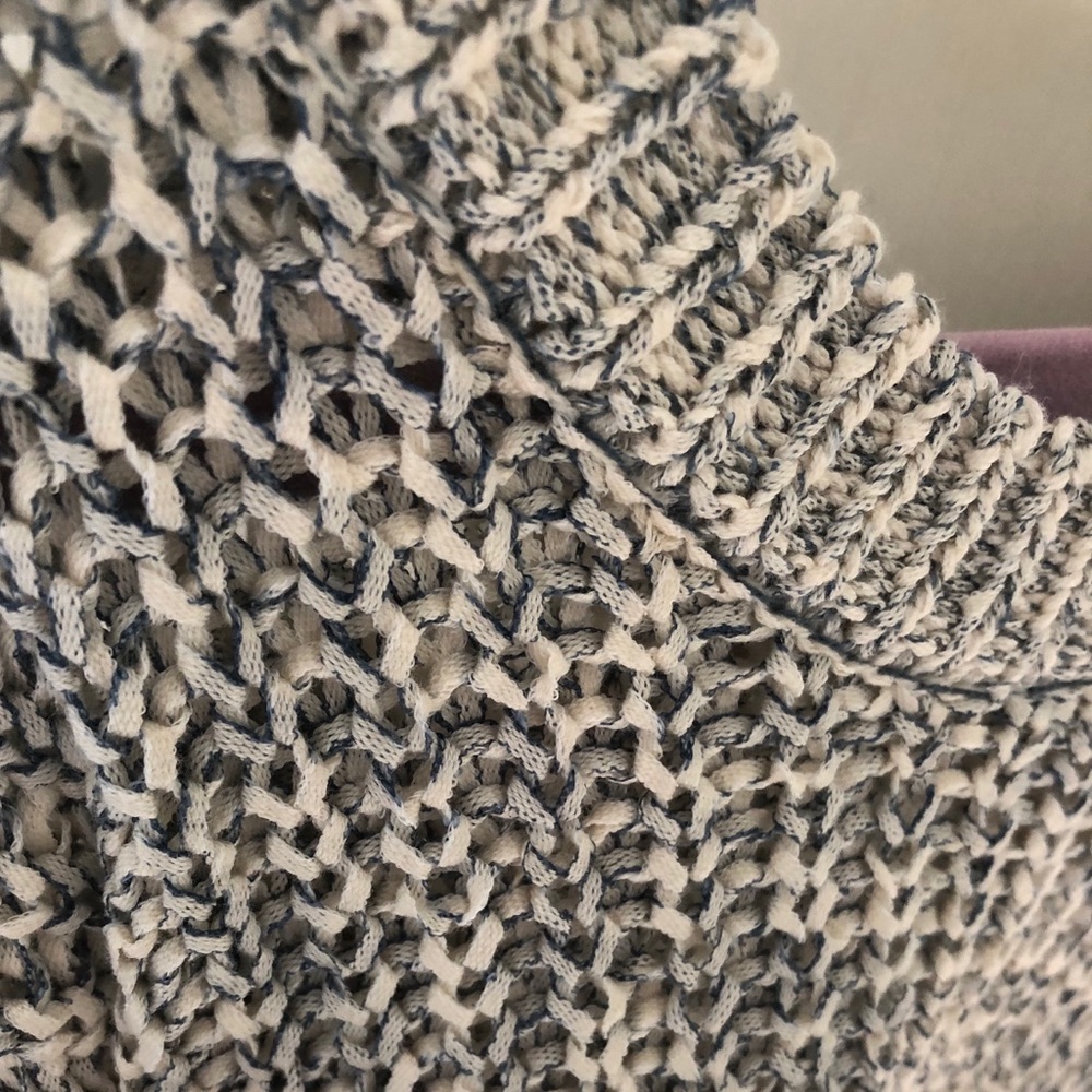 Sweater - Picture 2 of 5
